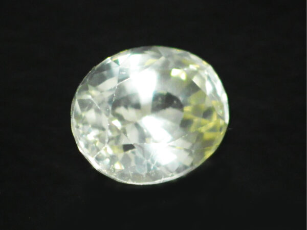 WHITE SAPPHIRE UNHEATED 0.92 CTS 17701 - HIGHLY LUSTROUS GEM - Image 3