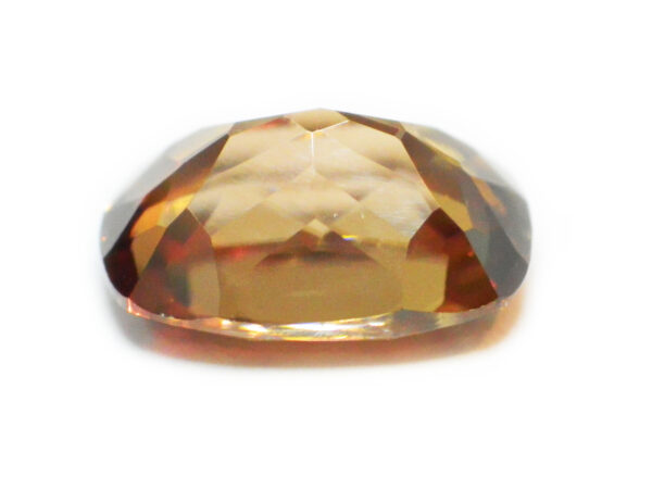 ZIRCON GOLDEN BROWN 3.94 CTS 18014 -  HIGHLY LUSTROUS GEM - Image 3