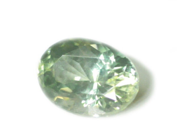 GREEN SAPPHIRE UNHEATED 0.75 CTS 18738 - GORGEOUS GEM FOR ENGAGEMENT RING - Image 4