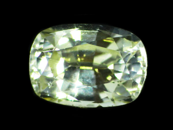 YELLOW SAPPHIRE UNHEATED 1.39 Cts 19886 - GORGEOUS GEM FOR ENGAGEMENT RING - Image 3