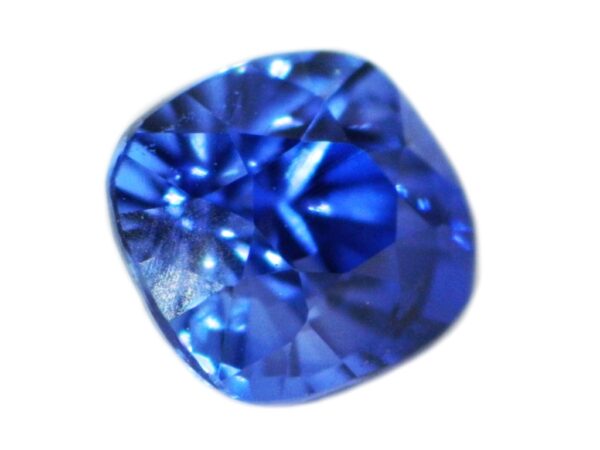 CERTIFIED BLUE SAPPHIRE 0.63 Cts - SRI LANKA LOOSE GEM - Image 4