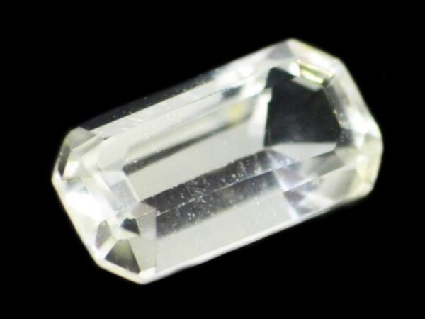 WHITE SAPPHIRE UNHEATED 0.79 Cts 20077 -  Gorgeous Gem For Engagement Ring