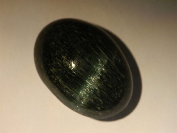 TOURMALINE CATS EYE 18.00 CARATS - NATURAL SRI LANKA GEMSTONE 20366