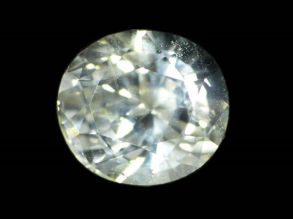 WHITE SAPPHIRE UNHEATED TINT OF YELLOW 2.23 Cts SRI LANKA GEM