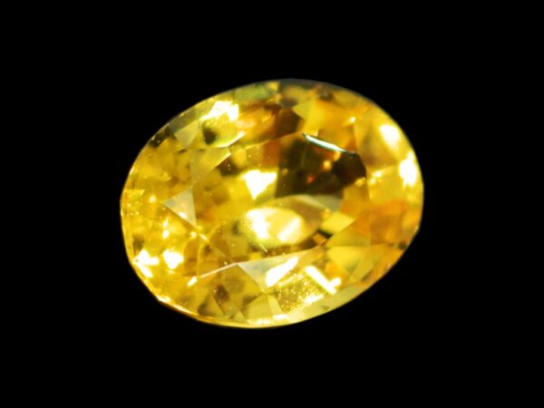 YELLOW SAPPHIRE GORGEOUS GEM 1.06 Cts OVAL SHAPE NATURAL CEYLON LOOSE GEMSTONE - Image 4