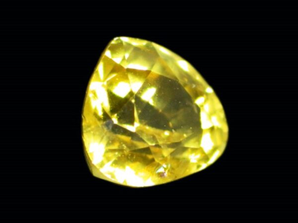 YELLOW SAPPHIRE 0.63 Cts NATURAL CEYLON LOOSE GEM 21063 - Image 4