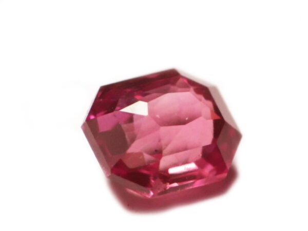 PINK SAPPHIRE UNHEATED FLAWLESS 0.74 Cts GORGEOUS GEM FOR ENGAGEMENT RING (Copy) - Image 3