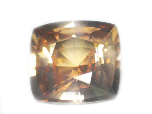 ZIRCON GOLDEN BROWN 3.44 CTS - SRI LANKA NATURAL GEMSTONE - Clearance Sale