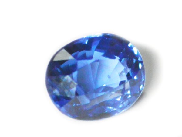 CERTIFIED BLUE SAPPHIRE OVAL 0.88 CTS -NATURAL CEYLON LOOSE GEM - Clearance Sale - Image 2