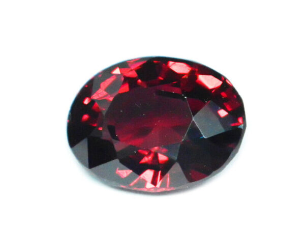 GARNET DEEP RED 3.03 CTS - SRI LANKA NATURAL GEMSTONE - CLEARNCE SALE - Image 2