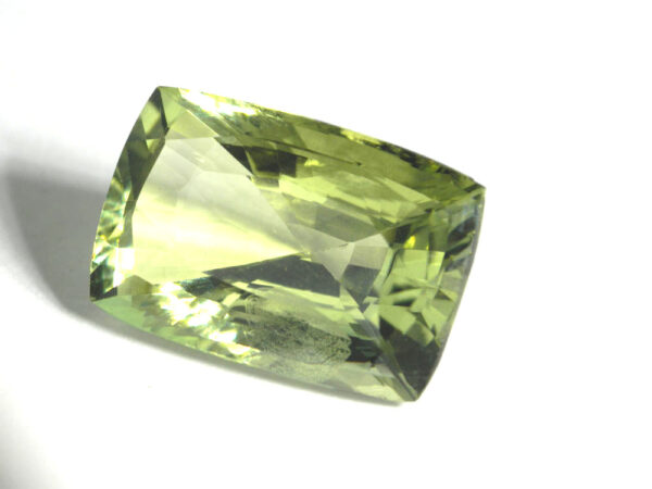 APATITE GREEN 8.66 CARATS - CEYLON NATURAL LOOSE GEMSTONE 19281 - Image 2